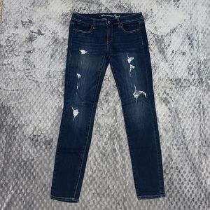 American Eagle Distressed Jeggings!